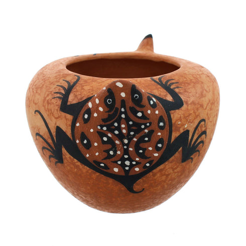 Zuni Indian Gecko Pottery Hand Crafted By Artist Lorenda Cellicion SN20025