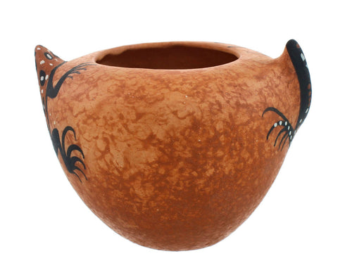 Zuni Indian Gecko Pottery Hand Crafted By Artist Lorenda Cellicion SN20025