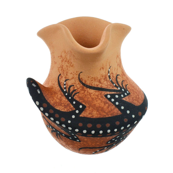 Zuni Indian Gecko Pottery Hand Crafted By Artist Lorenda Cellicion SN20026