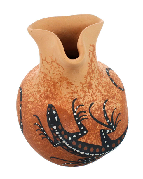 Zuni Indian Gecko Pottery Hand Crafted By Artist Lorenda Cellicion SN20023