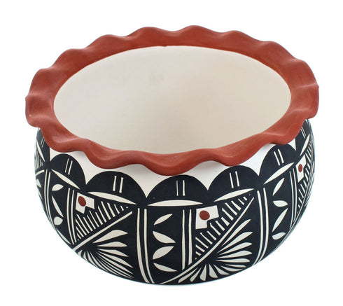 Native American Hand Crafted Acoma Pottery By Artist L. Vallo SN20033