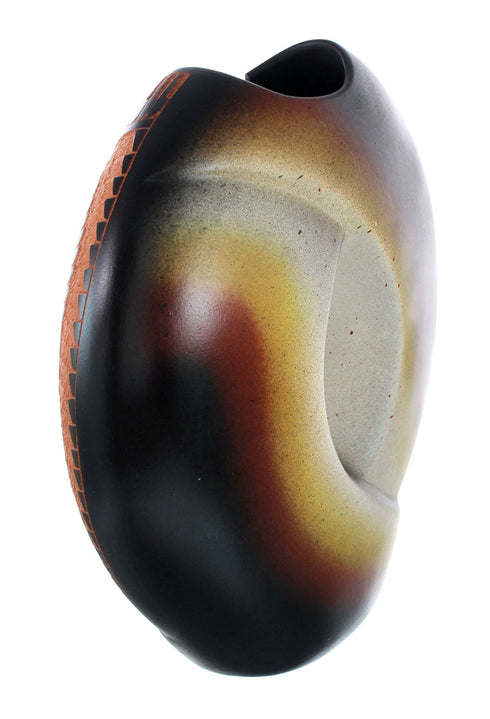 Navajo Indian Hand Crafted Pot By Artist Diane Aragon Laguna Pueblo SN20041