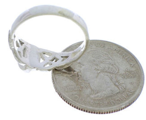 Sterling Silver And Turquoise Southwest Ring Size 6-3/4 UX32291