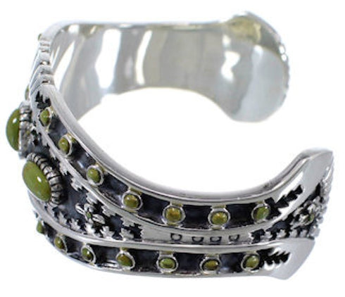Southwest Turquoise Sterling Silver Well-Built Cuff Bracelet EX28246