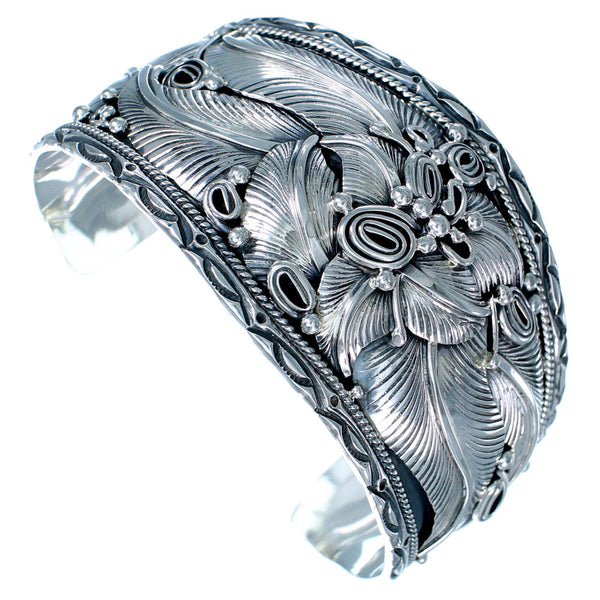 Authentic Sterling Silver Navajo Scalloped Leaf Cuff Bracelet SX113831