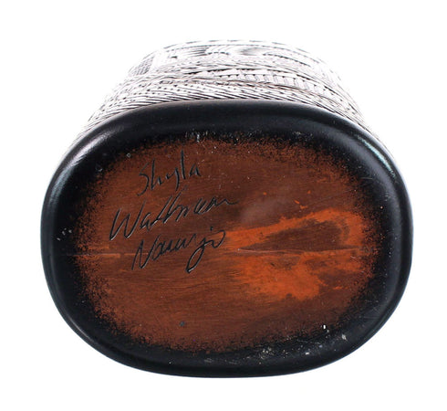 Hand Crafted Bear Navajo Vase JX125882