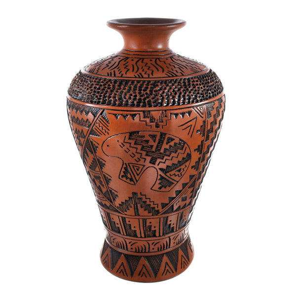 Bear Hand Crafted Navajo Pottery By Artist T.Tom And L.Sam AX129331