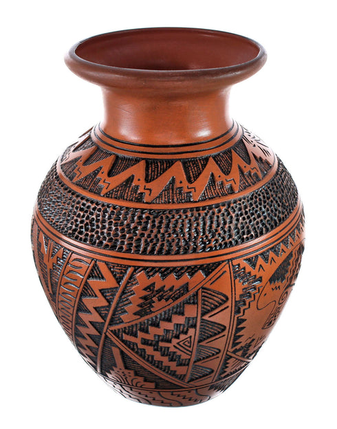 Bear Hand Crafted Navajo Pottery By Artist T.Tom And L.Sam AX129332