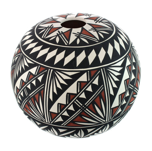 Hand Crafted Native American Acoma Pottery JX130387