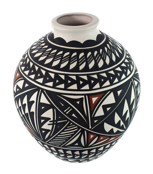 Hand Crafted Native American Acoma Pottery JX130386