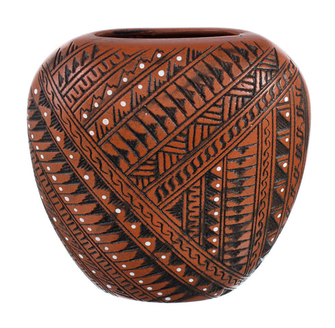 Hand Crafted Navajo Pot By Artist Shelly Watchman JX130417