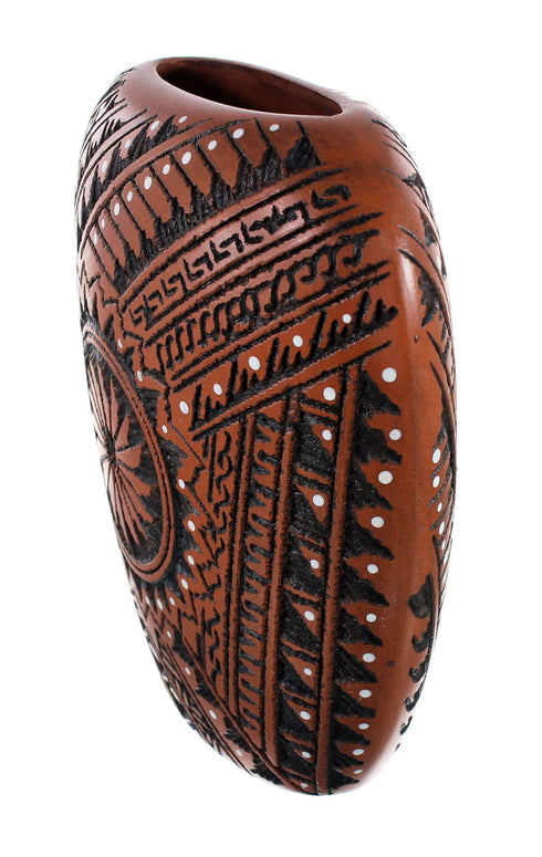 Hand Crafted Navajo Pot By Artist Shelly Watchman JX130420