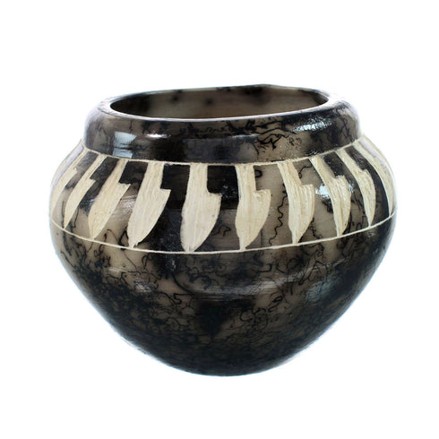 Native American Navajo Horse Hair Pottery JX130459