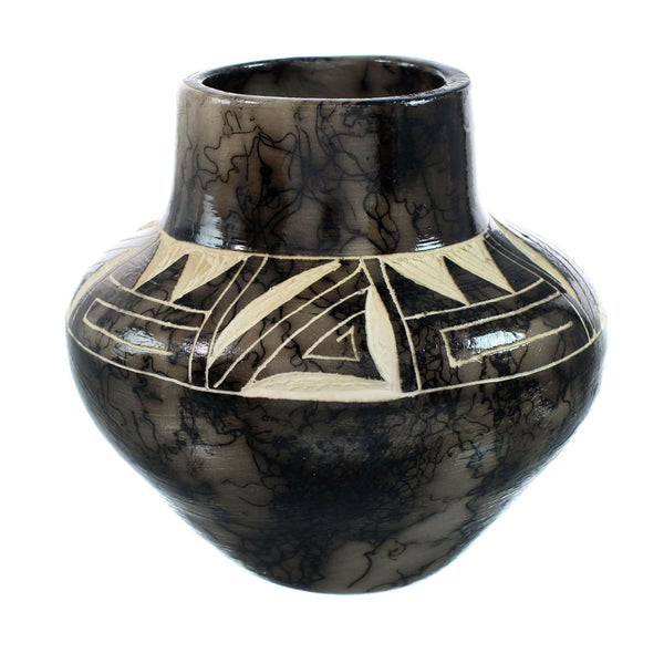 Native American Navajo Horse Hair Pottery JX130454