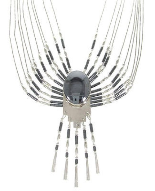 Hematite Liquid Silver Peacock Necklace GS76943