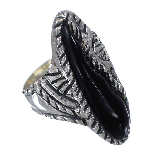 Authentic Sterling Silver And Jet Jewelry Ring Size 5 VX59853